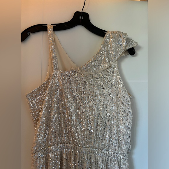 BCBG Girls Sequin Ruffle Jumpsuit (Big Kids), size 16. - Picture 9 of 14